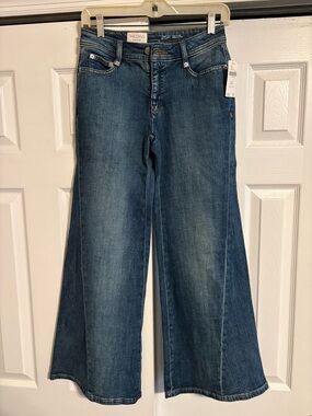 Pilcro Wide-Leg Denim Jeans in Medium Blue Wash
